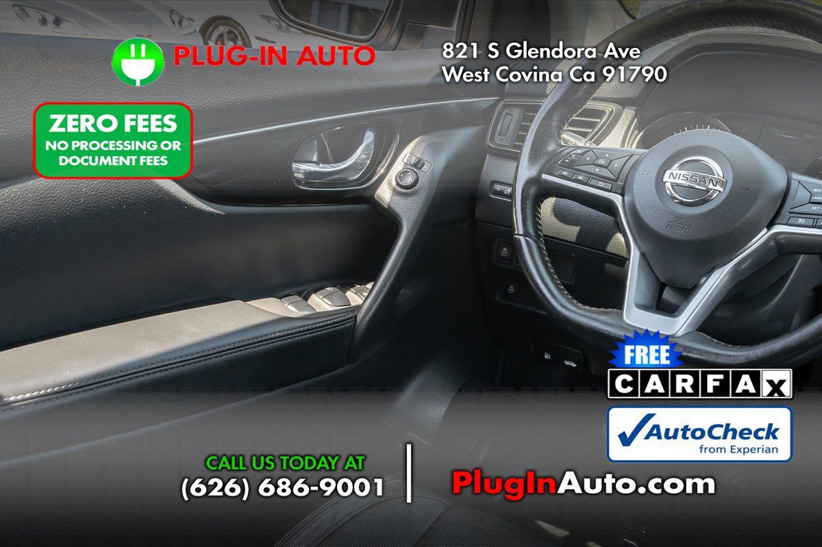 Used 2017 Nissan Rogue Sport SL w/ SL Premium Package FWD image 14