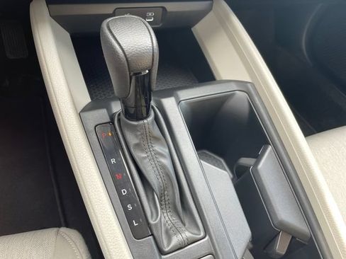 Used 2023 Honda Accord EX image 19