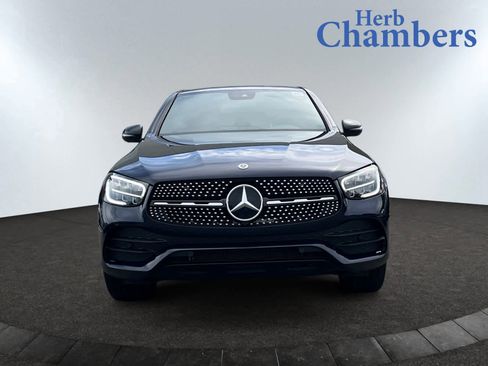 Used 2023 Mercedes-Benz GLC 300 4MATIC image 2
