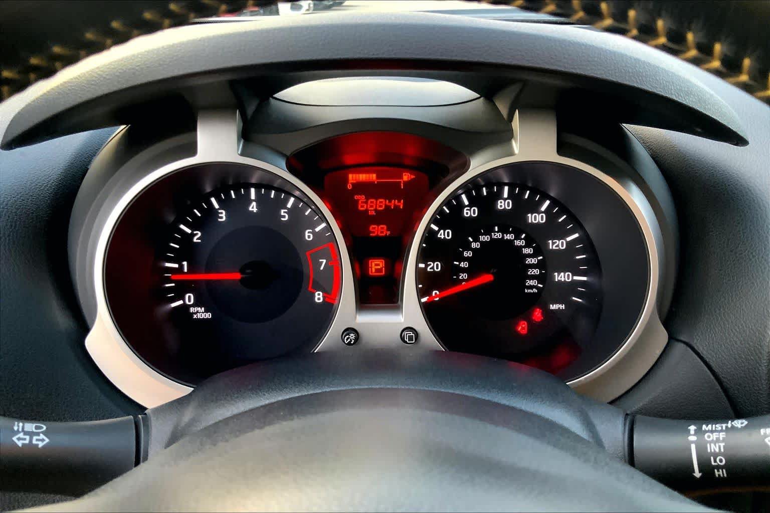 Used 2016 Nissan Juke SV FWD image 26