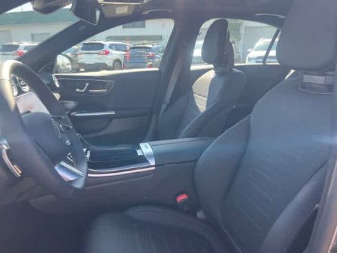 New 2025 Mercedes-Benz C 300 4MATIC Sedan image 4