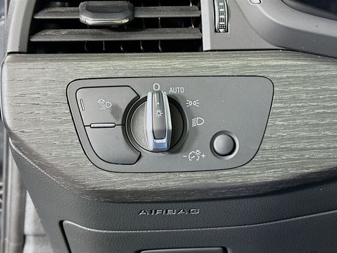 Used 2019 Audi A4 2.0T Premium Plus image 17