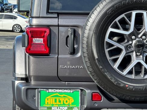 New 2025 Jeep Wrangler Sahara image 32