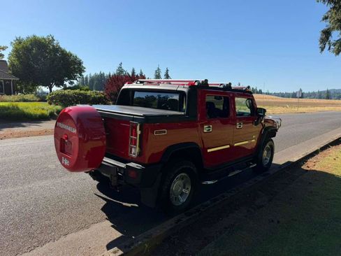 Used 2005 HUMMER H2 SUT w/ Preferred Equipment Group AWD/4WD image 5