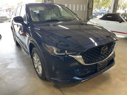 Used 2024 MAZDA CX-5 AWD 2.5 S w/ Preferred Package image 2