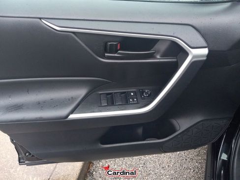 Used 2024 Toyota RAV4 LE image 17