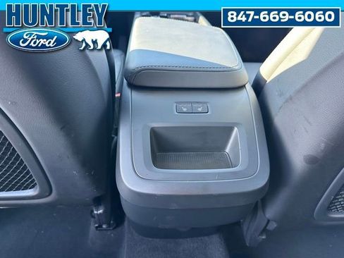 Used 2025 Volvo XC60 B5 Core image 15