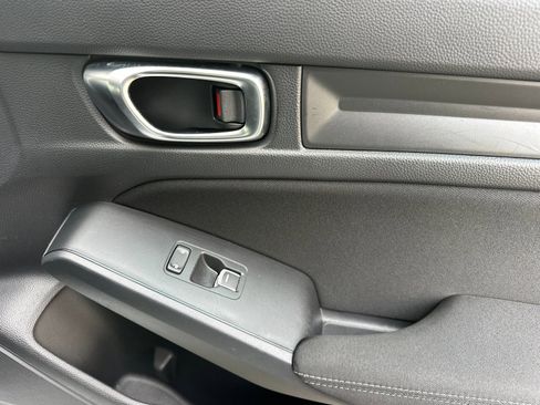 Used 2022 Honda Civic Sport image 18