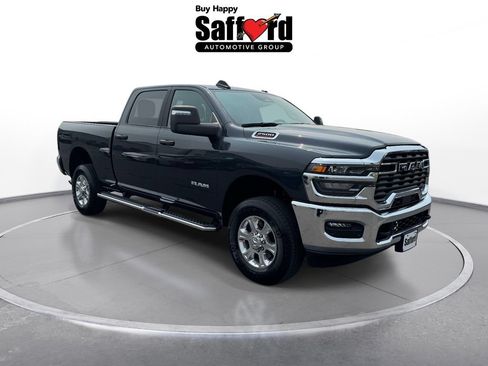 Used 2026 RAM 2500 Big Horn AWD/4WD image 9