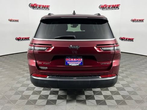 Used 2022 Jeep Grand Cherokee L Limited AWD/4WD image 7