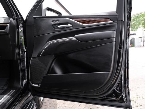 Used 2021 Cadillac Escalade ESV Premium Luxury w/ Performance Package RWD image 53