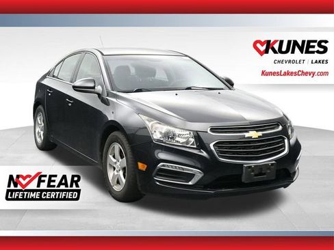 Used 2016 Chevrolet Cruze LT FWD image 1