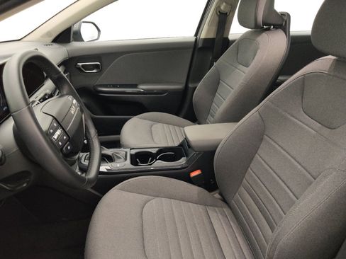 Used 2025 Kia K4 EX FWD image 17