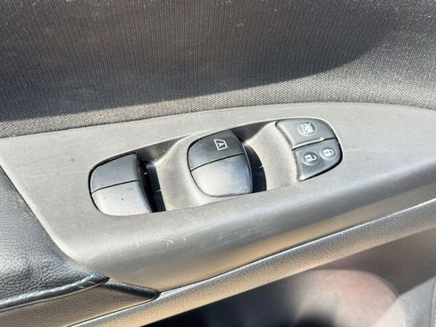 Used 2019 Nissan Sentra SR image 11