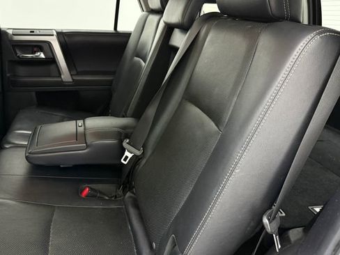 Used 2018 Toyota 4Runner Limited AWD/4WD image 9