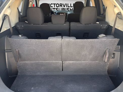 Used 2018 Mitsubishi Outlander SE FWD image 26