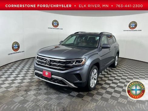 Used 2023 Volkswagen Atlas SE AWD/4WD image 1