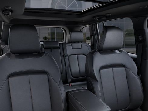 New 2026 Jeep Grand Cherokee Limited w/ Limited Altitude Package RWD image 26