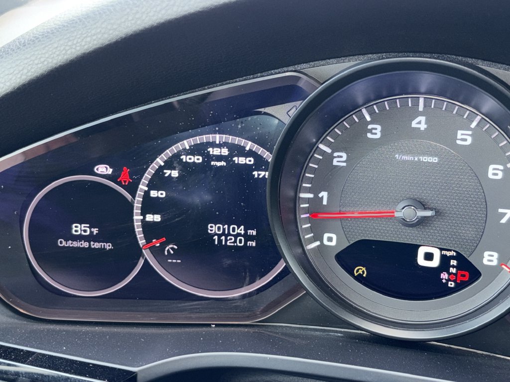 Used 2020 Porsche Cayenne AWD/4WD image 7