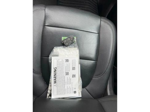 Used 2021 Chevrolet Silverado 1500 LT w/ Convenience Package II image 20