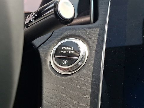 New 2026 Mercedes-Benz E 350 4MATIC Sedan image 17