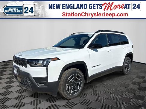 New 2026 Jeep Cherokee Laredo AWD/4WD image 1