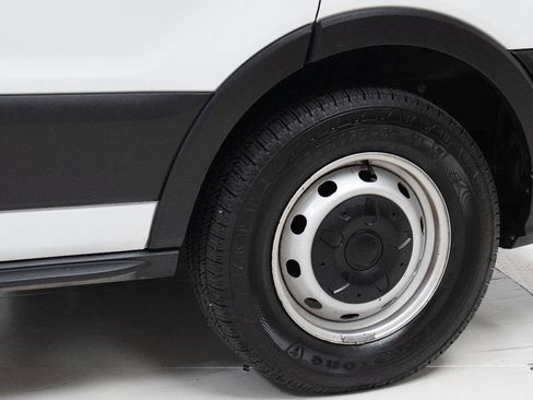 Used 2020 Ford Transit 250 Medium Roof image 78