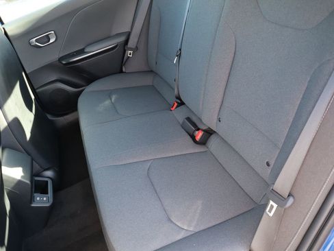 New 2025 Kia K4 LXS image 14