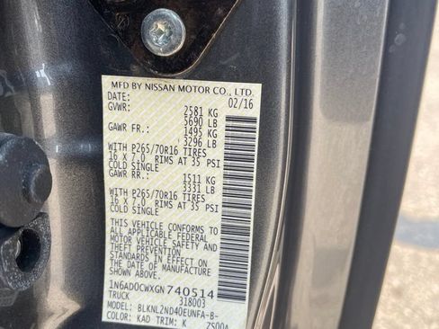 Used 2016 Nissan Frontier SV w/ SV Value Truck Package AWD/4WD image 12