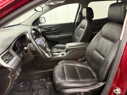 Used 2019 GMC Acadia SLT image 5