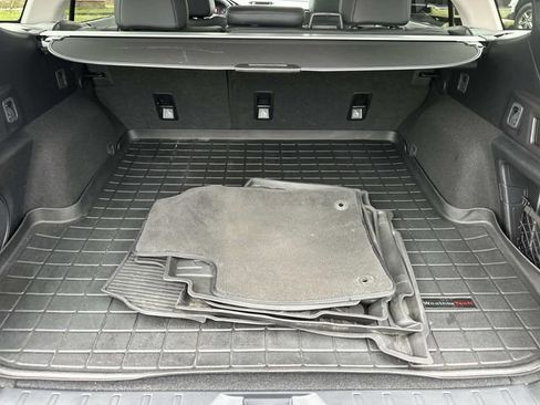 Used 2024 Subaru Outback Touring XT image 9