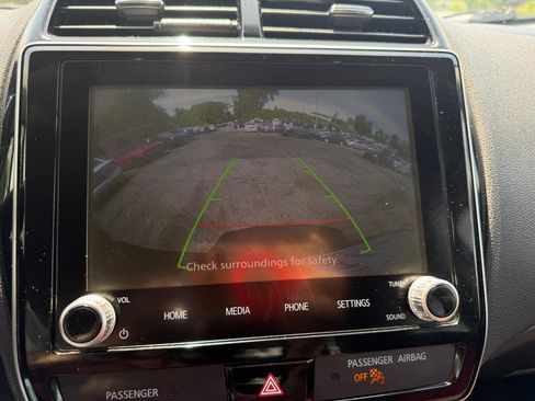 Used 2020 Mitsubishi Outlander Sport ES FWD image 21