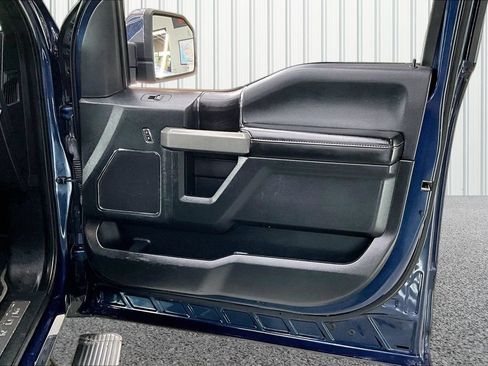 Used 2019 Ford F150 Platinum w/ Technology Package AWD/4WD image 29