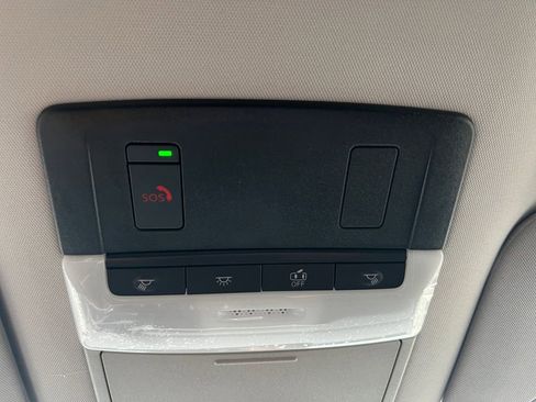 New 2026 Nissan Pathfinder SV image 7