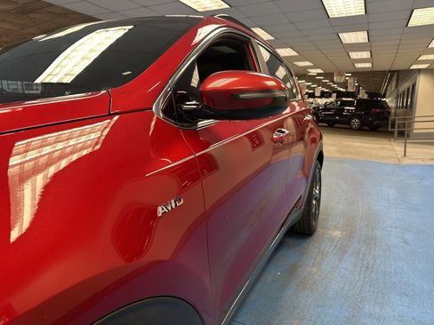 Used 2022 Kia Sportage SX image 18