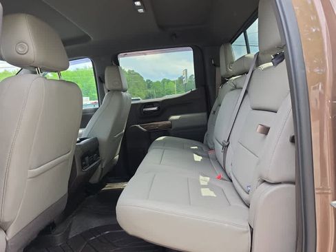 Used 2019 Chevrolet Silverado 1500 LT Trail Boss AWD/4WD image 29