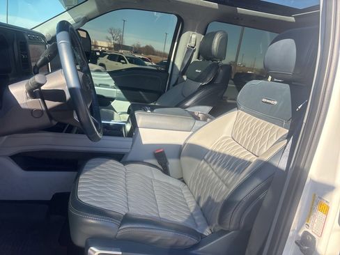 Used 2024 Ford F350 Limited image 31