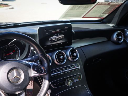 Used 2017 Mercedes-Benz C 300 4MATIC Cabriolet image 30