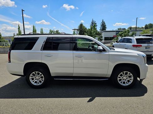 Used 2019 GMC Yukon SLT w/ Open Road Package AWD/4WD image 45