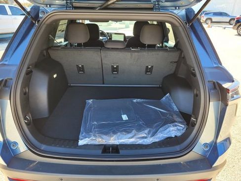 New 2026 Chevrolet Equinox LT image 6