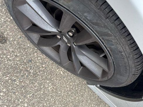 Used 2019 Dodge Charger GT image 9