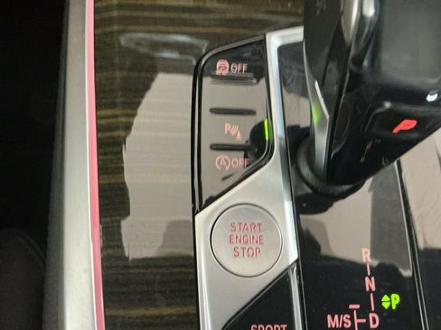 Used 2020 BMW X5 sDrive40i image 15