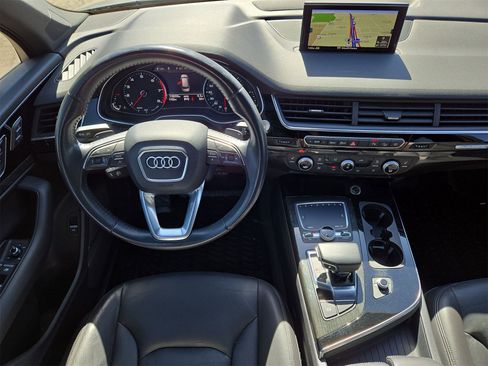 Used 2018 Audi Q7 3.0T Premium Plus w/ Premium Plus Package image 14
