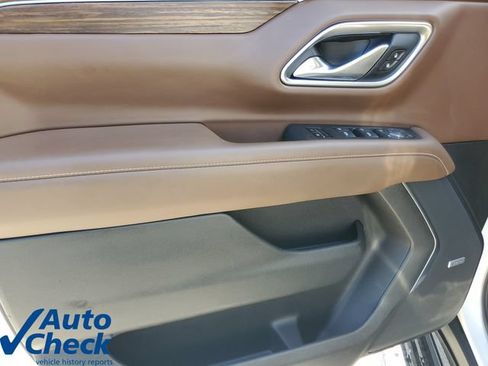 Certified 2021 Chevrolet Suburban High Country w/ Premium Package RWD image 18