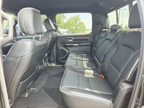 Used 2025 RAM 1500 Laramie AWD/4WD image 13