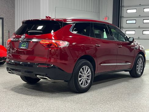 Certified 2024 Buick Enclave Premium image 5