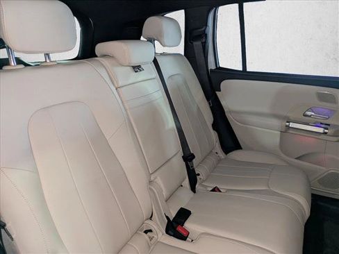 Certified 2023 Mercedes-Benz EQB 300 4MATIC image 22