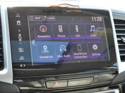 Used 2018 Honda Pilot Touring image 21