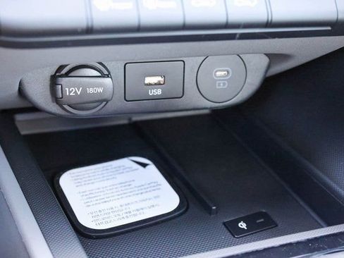 New 2026 Hyundai Elantra Sport image 17