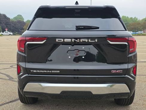 New 2027 GMC Terrain Denali AWD/4WD image 15